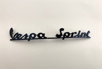 Vespa "Vespa Sprint" script badge 90653 image #1