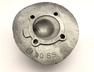 Vespa SS90 cylinder head MINT! image #1