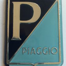 Vespa PIAGGIO plastic horn cover badge GS / SS180