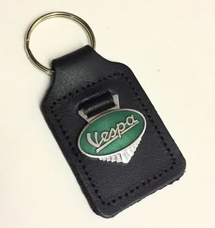Vespa enamel badge leather key fob ring Green image #1